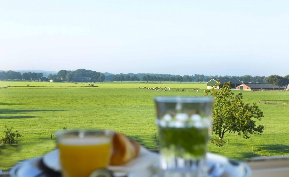 Hotel Zonneheuvel ontbijt hotelarrangement Gelderland aanbieding omgeving