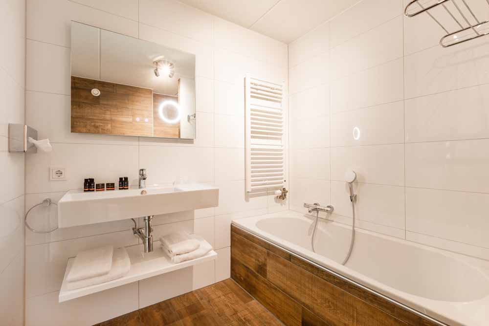 hotelspecial herikerberg overijssel bostuinkamer badkamer