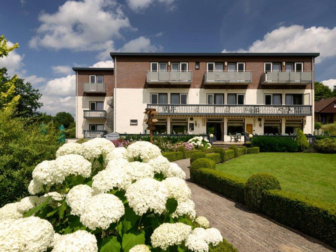 Hotel Bemelmans Weekendjeweg Zuid Limburg Buitenaanzicht