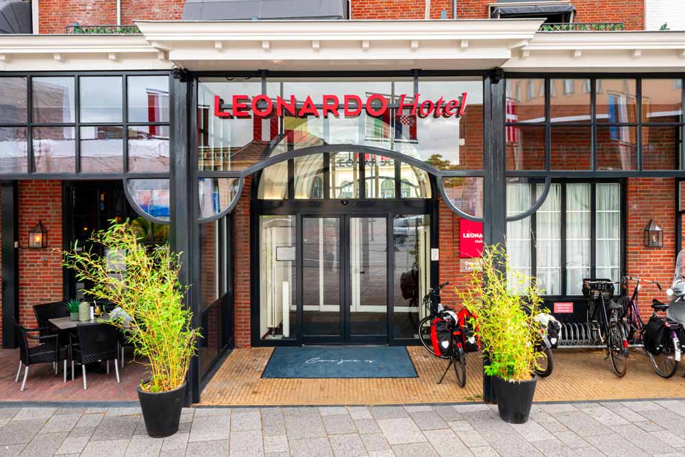 Leonardo Hotel Leeuwarden Met Ontbijt