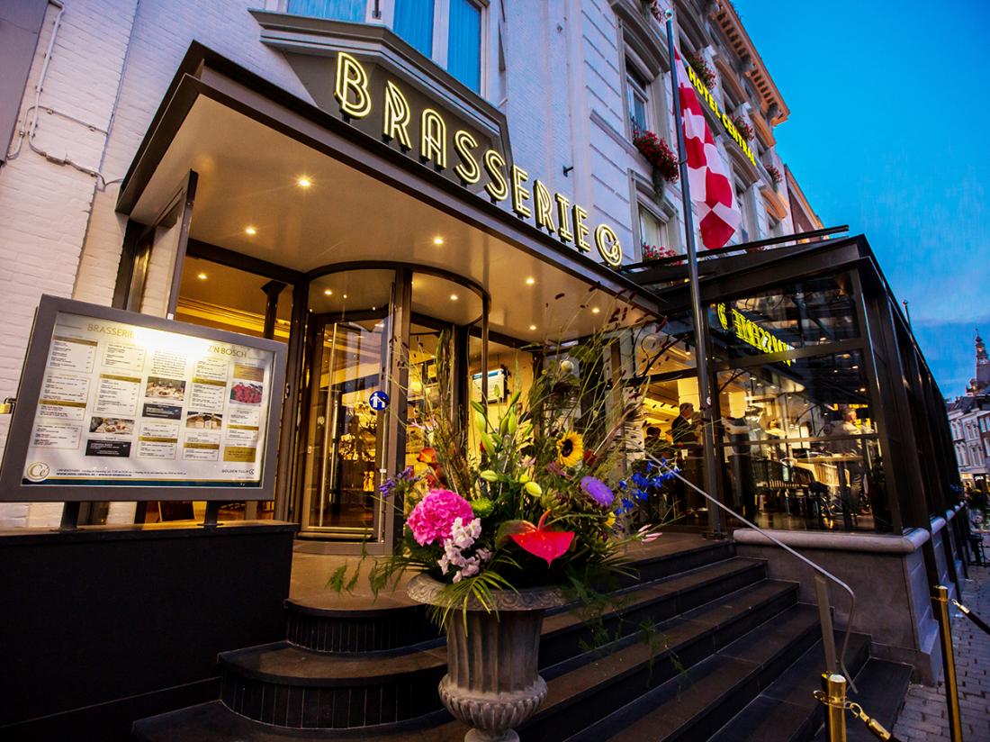 Golden Tulip Hotel Central Den Bosch Brasserie Ce Marktzijde