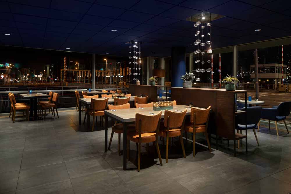 inntel hotels rotterdam centre bar en brasserie water diner