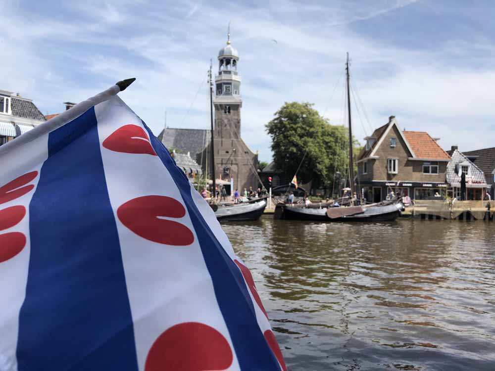 hotel lemmer wandelroutes wandelvakantie friesland