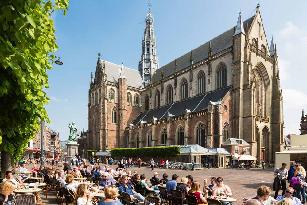 fietsen langs oude steden haarlem fietsvakantie