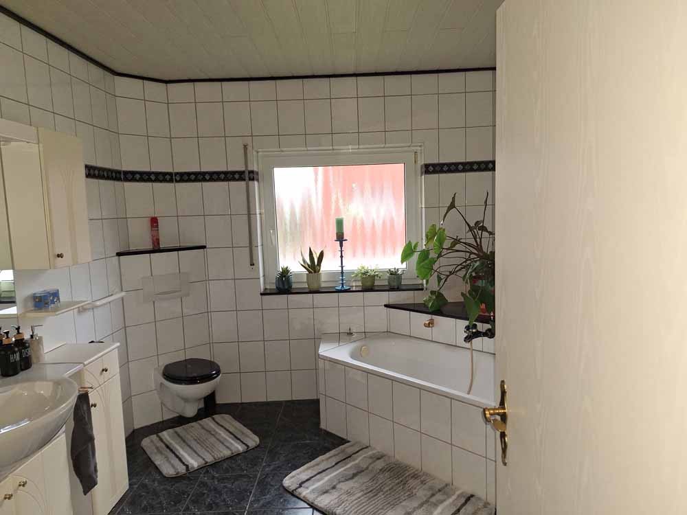 bed and bike badkamer