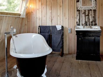 guesthouse de heide oeffelt badkuip
