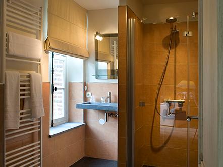 hotel landgoed altembrouck belgie douche