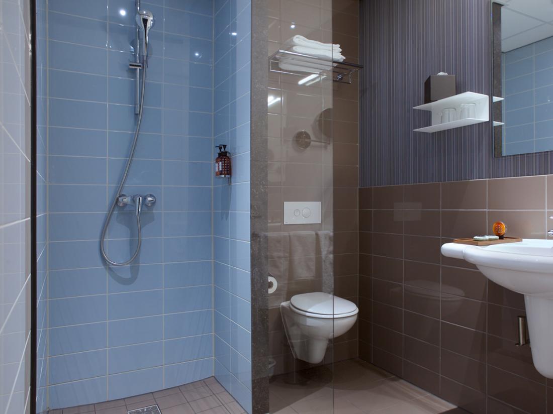 Hotelarrangement Overijssel superior kamer badkamer