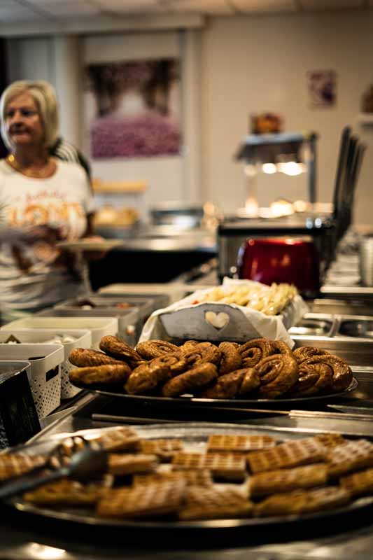 hotelovernachting ontbijt zeeland hotel de elderschans