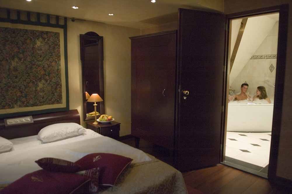 hotel kasteel limburg daelenbroeck luxe kamer 17